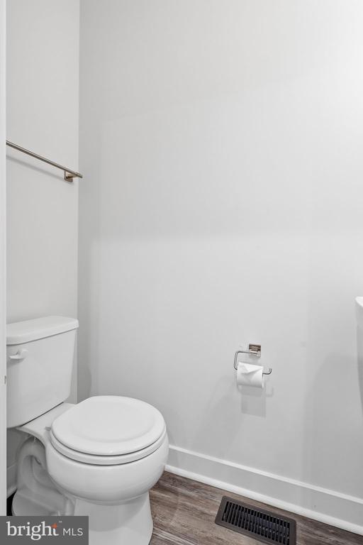 18091 RED CEDAR ROAD