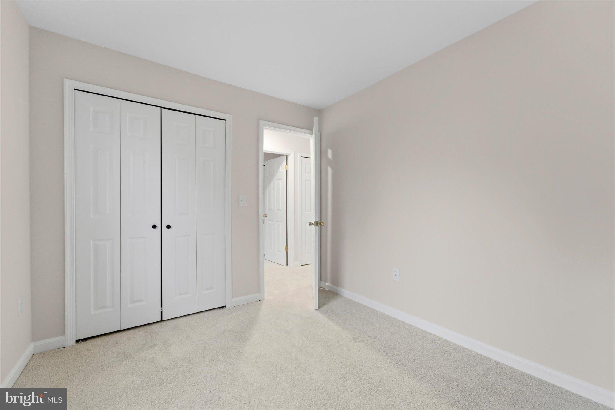 7776 GATESHEAD LANE