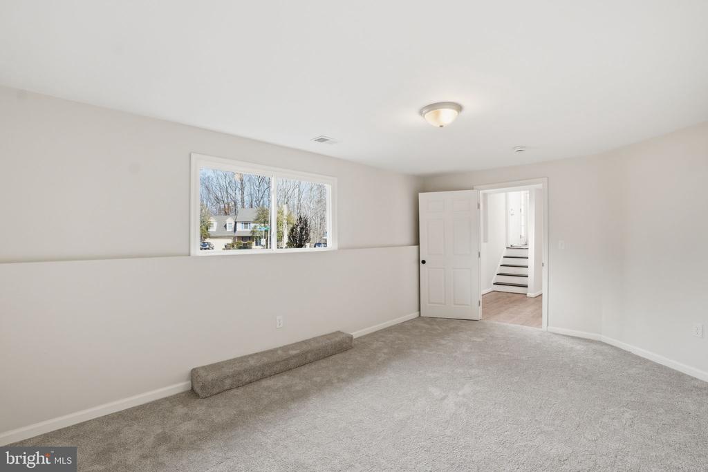5545 SPANGLER LANE