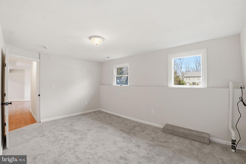 5545 SPANGLER LANE