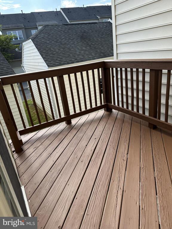 16606 BARGE CIRCLE