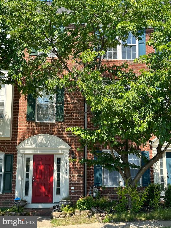16606 BARGE CIRCLE