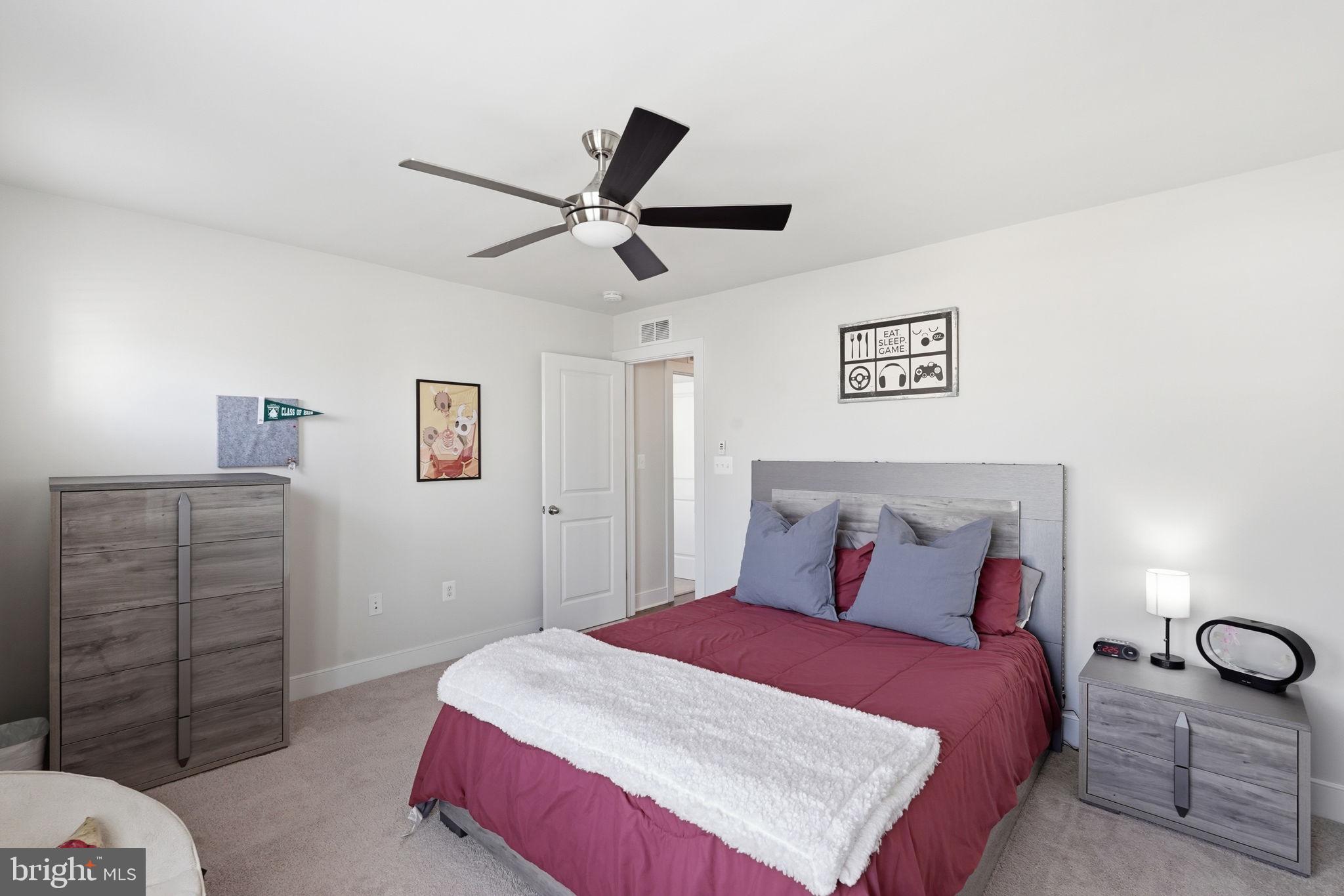 1555 MEADOWLARK GLEN ROAD