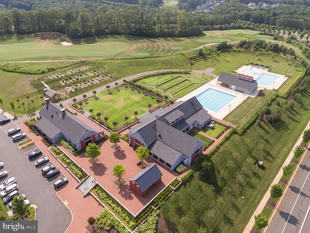 1555 MEADOWLARK GLEN ROAD