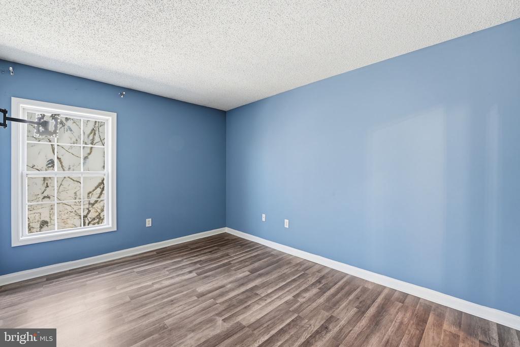 15536 HORSESHOE LANE 536