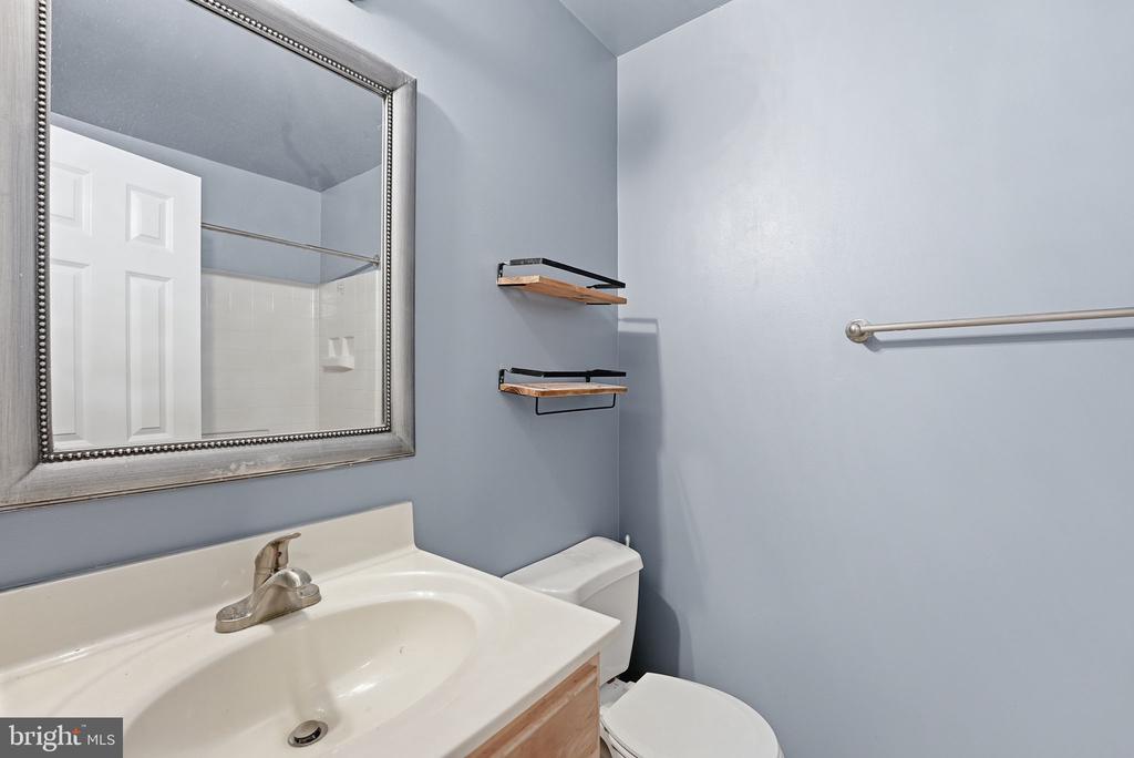 15536 HORSESHOE LANE 536