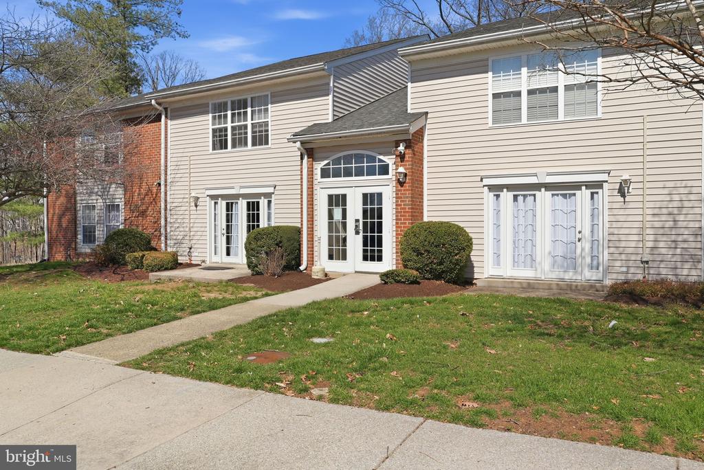 15536 HORSESHOE LANE 536