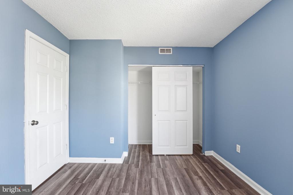 15536 HORSESHOE LANE 536