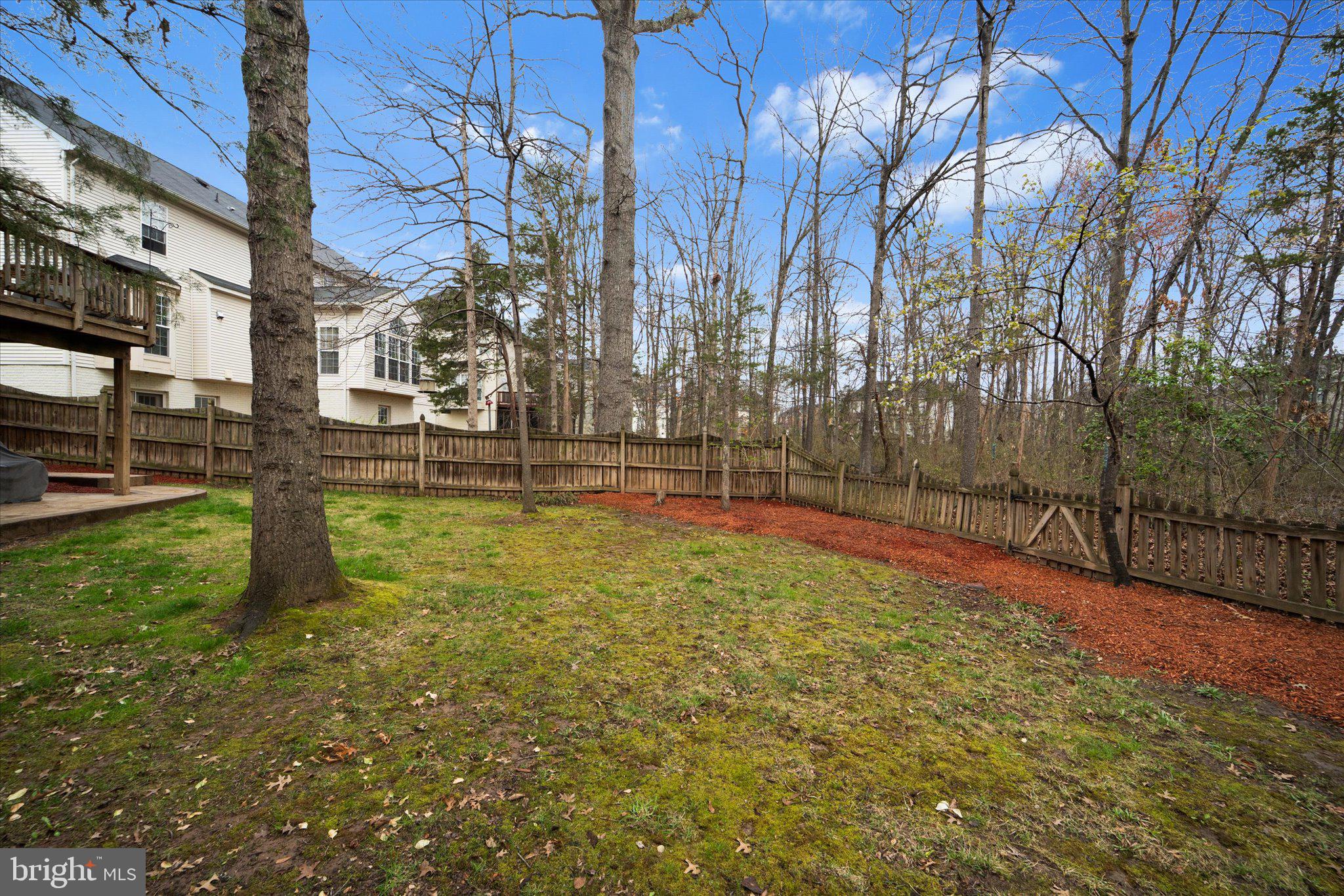 9325 RUSTIC BREEZE COURT