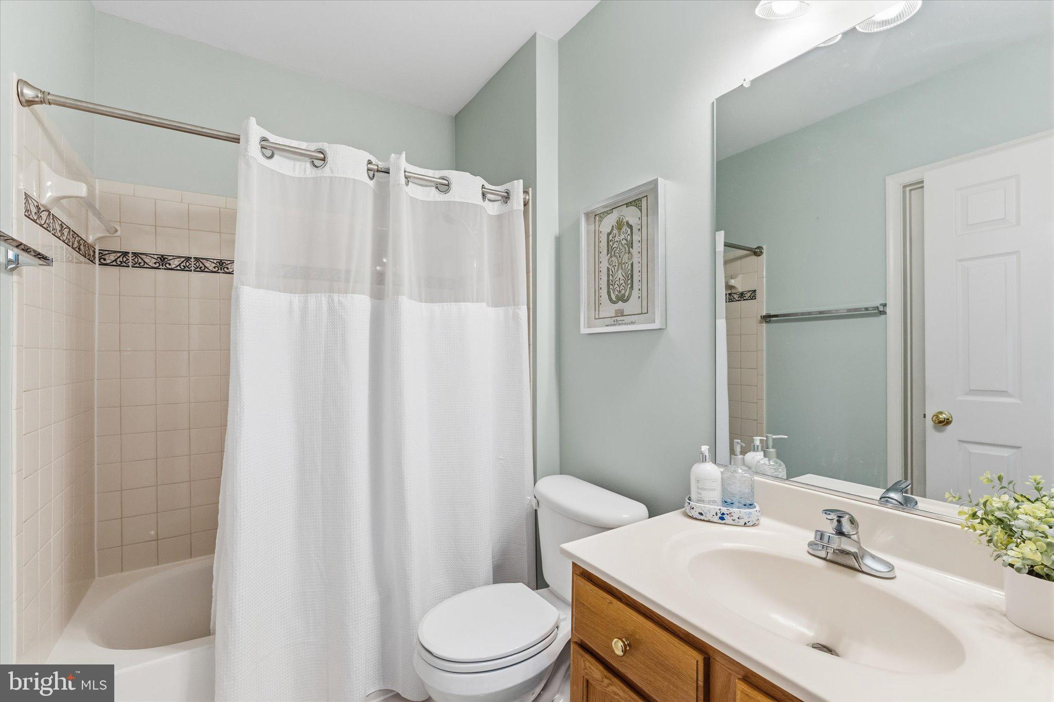 9325 RUSTIC BREEZE COURT