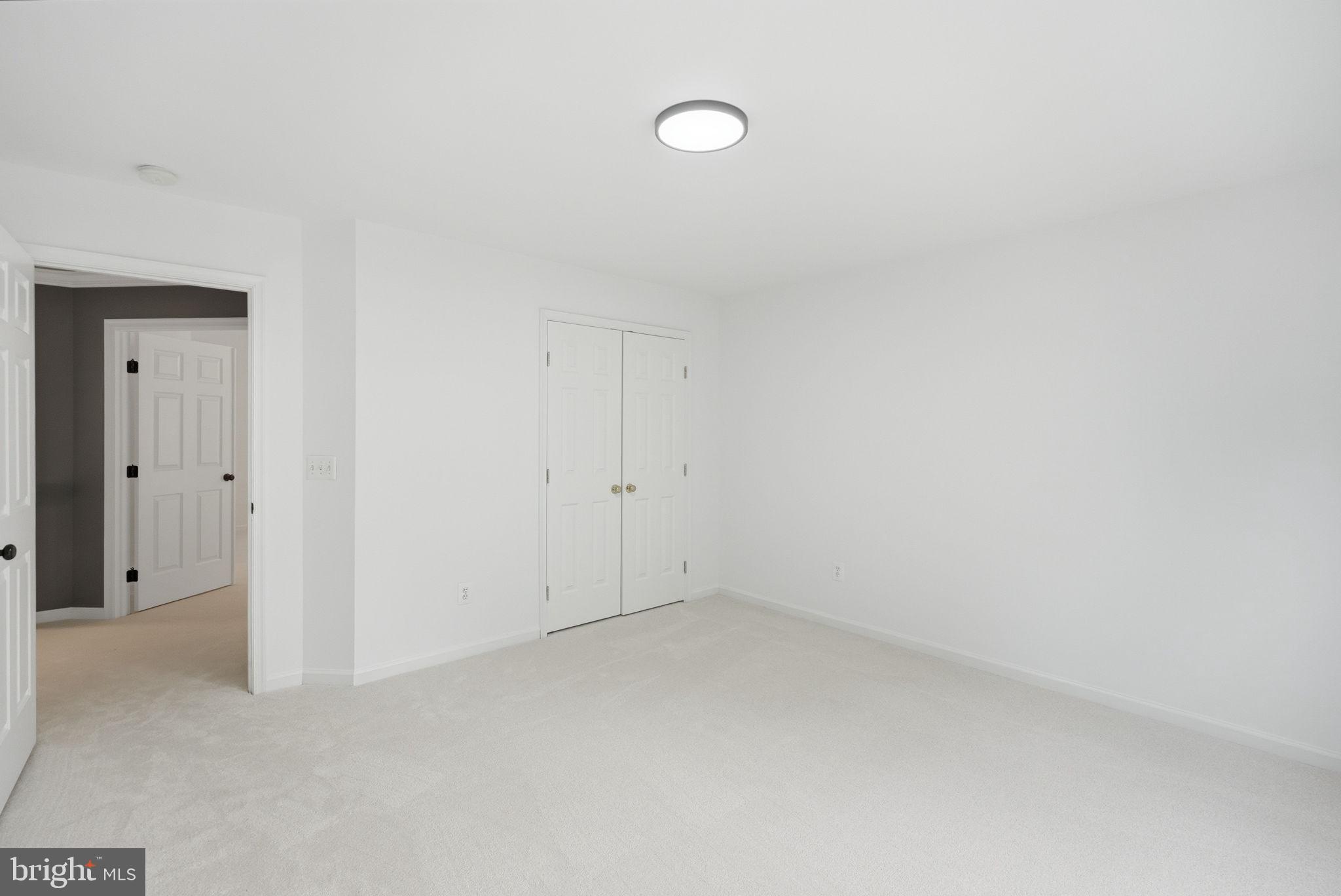 15405 MILTON HALL PLACE