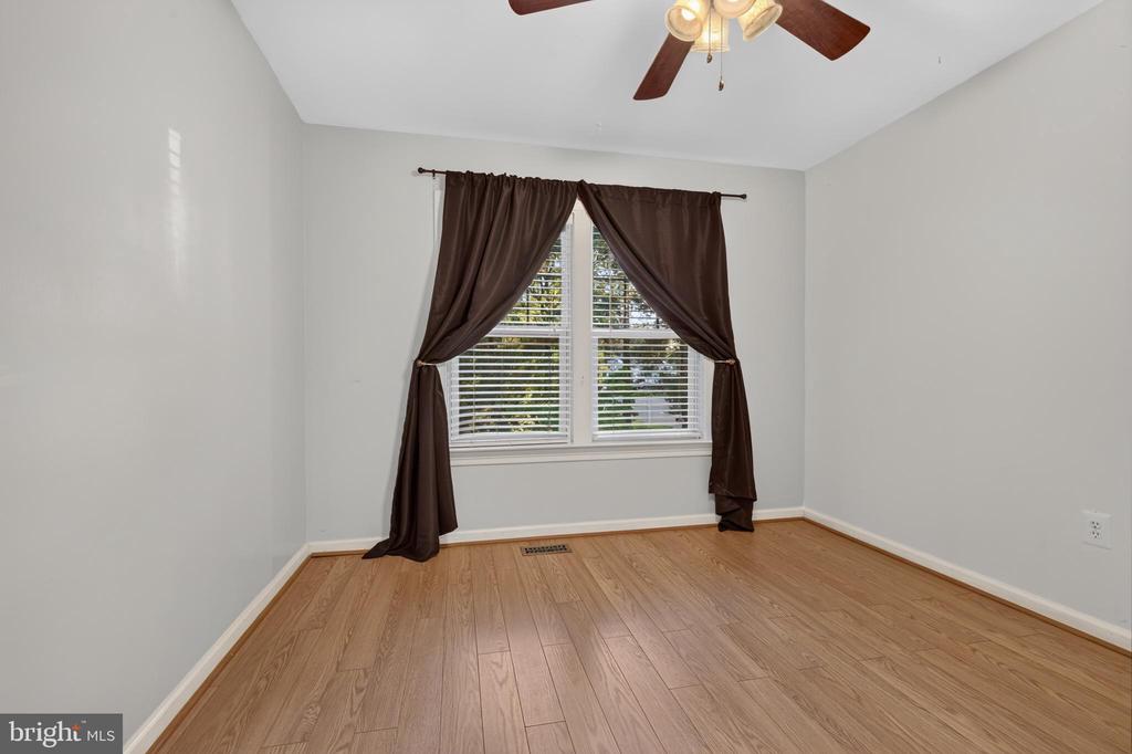 3517 SOFFIT PLACE