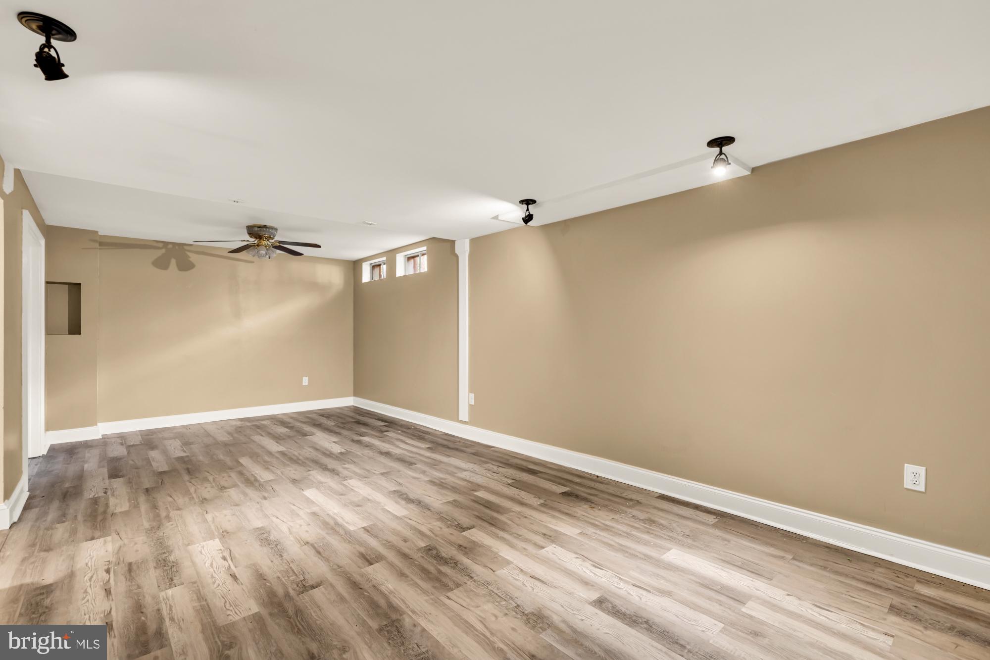 3517 SOFFIT PLACE