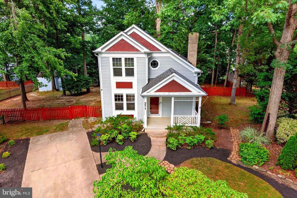 3517 SOFFIT PLACE