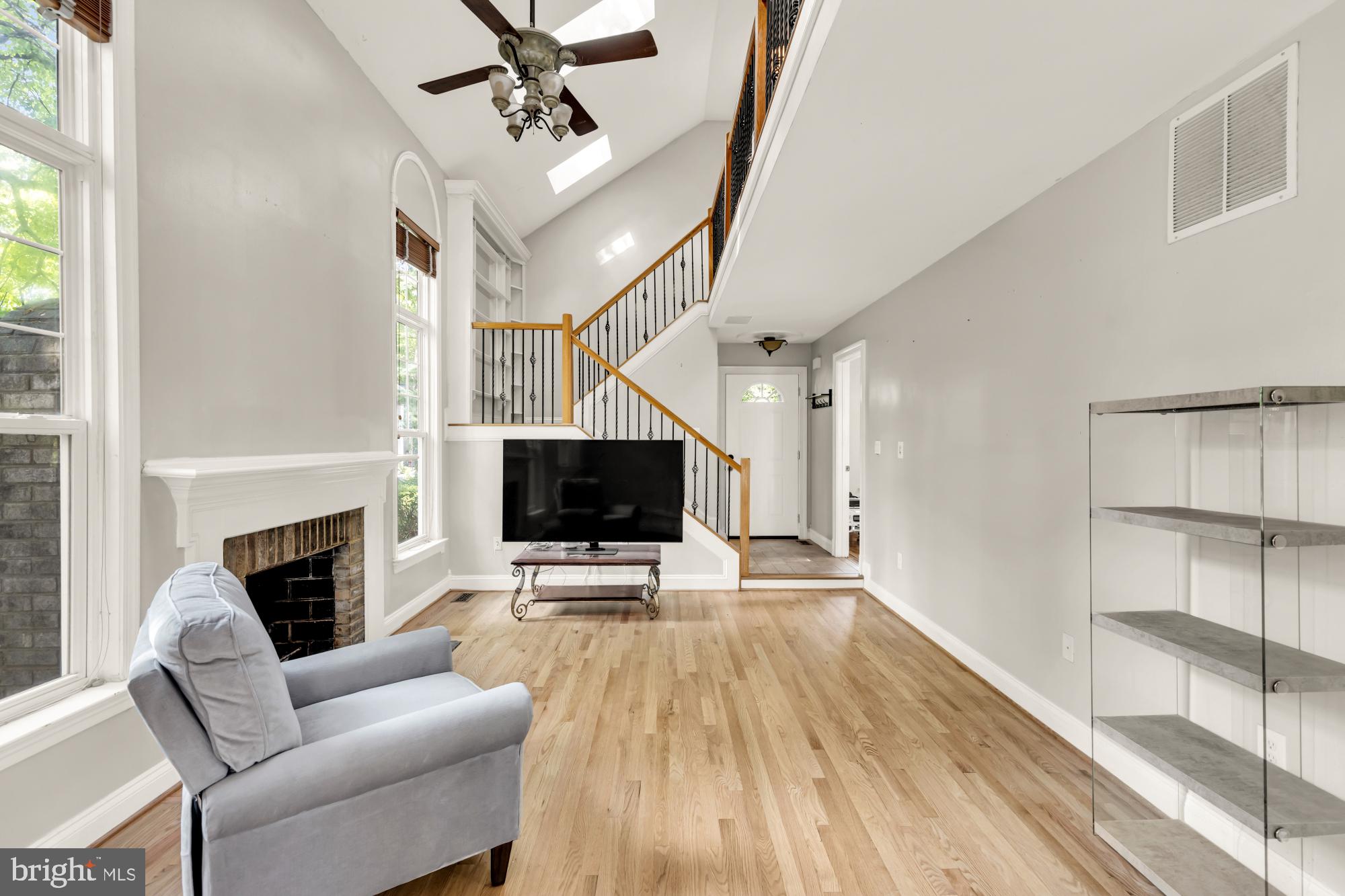 3517 SOFFIT PLACE