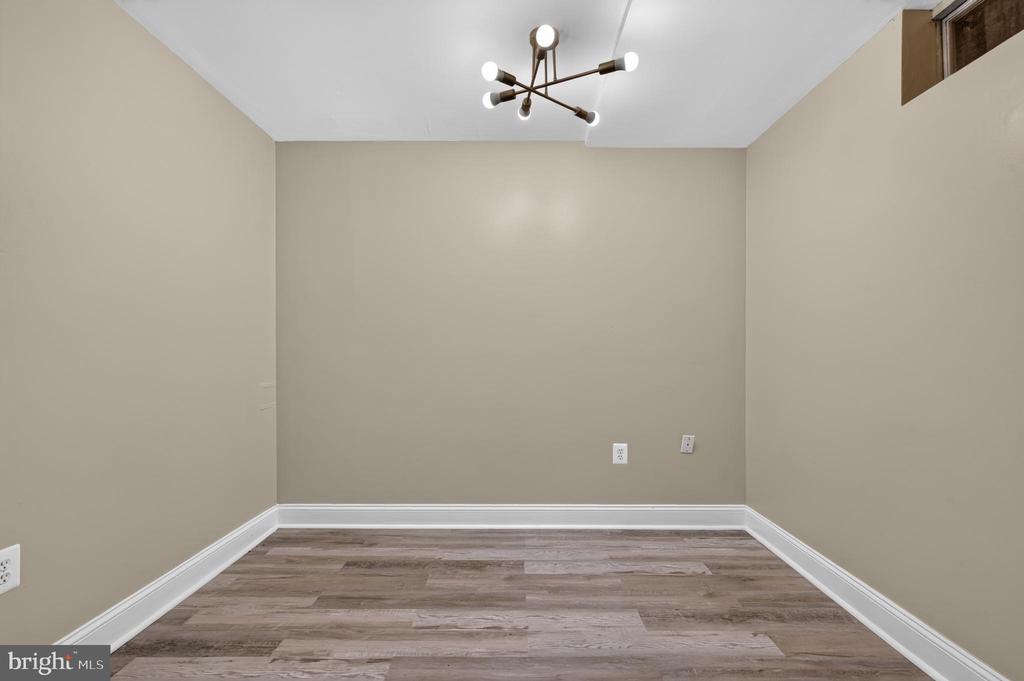 3517 SOFFIT PLACE