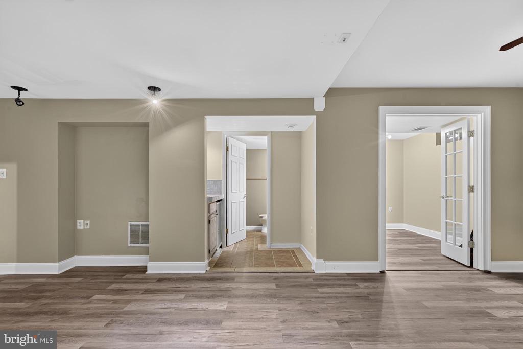 3517 SOFFIT PLACE