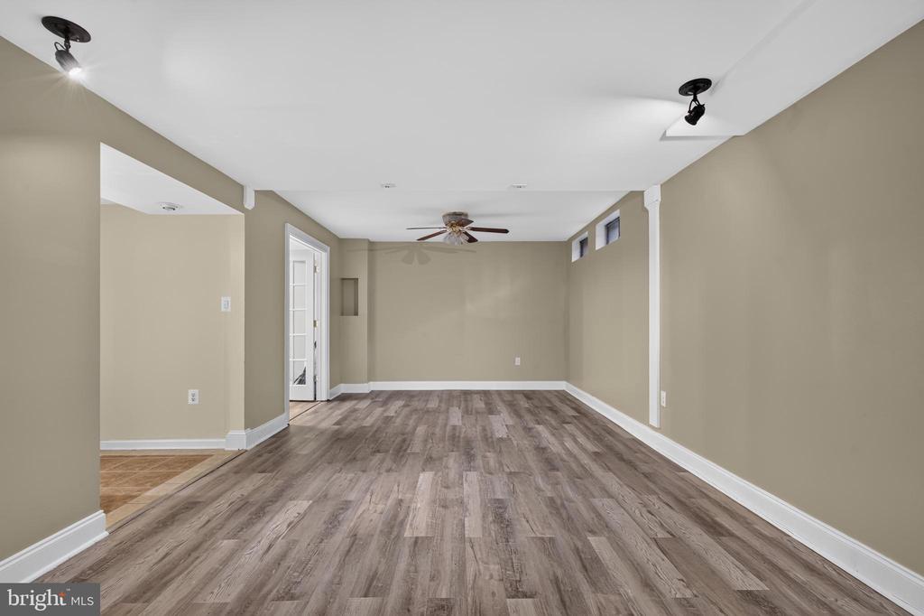 3517 SOFFIT PLACE
