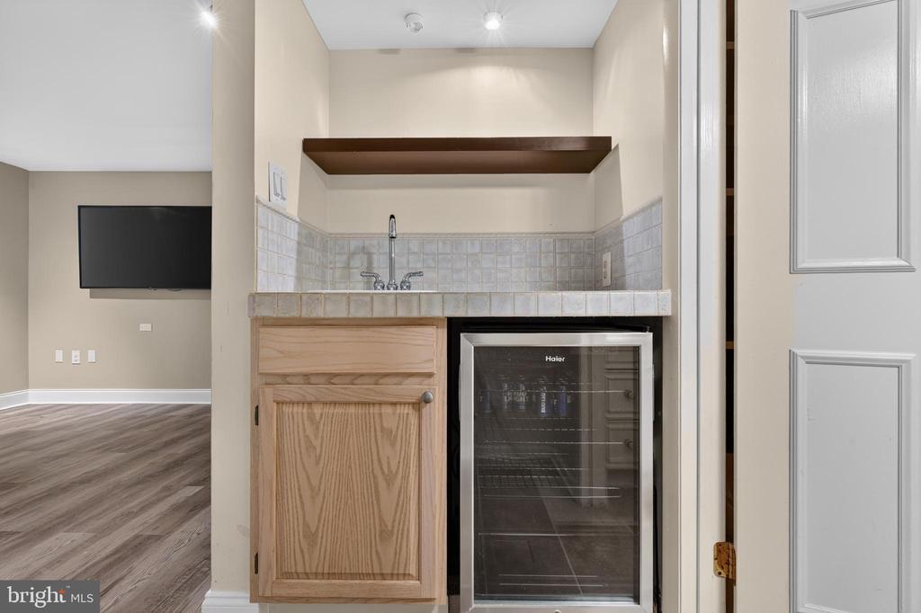 3517 SOFFIT PLACE