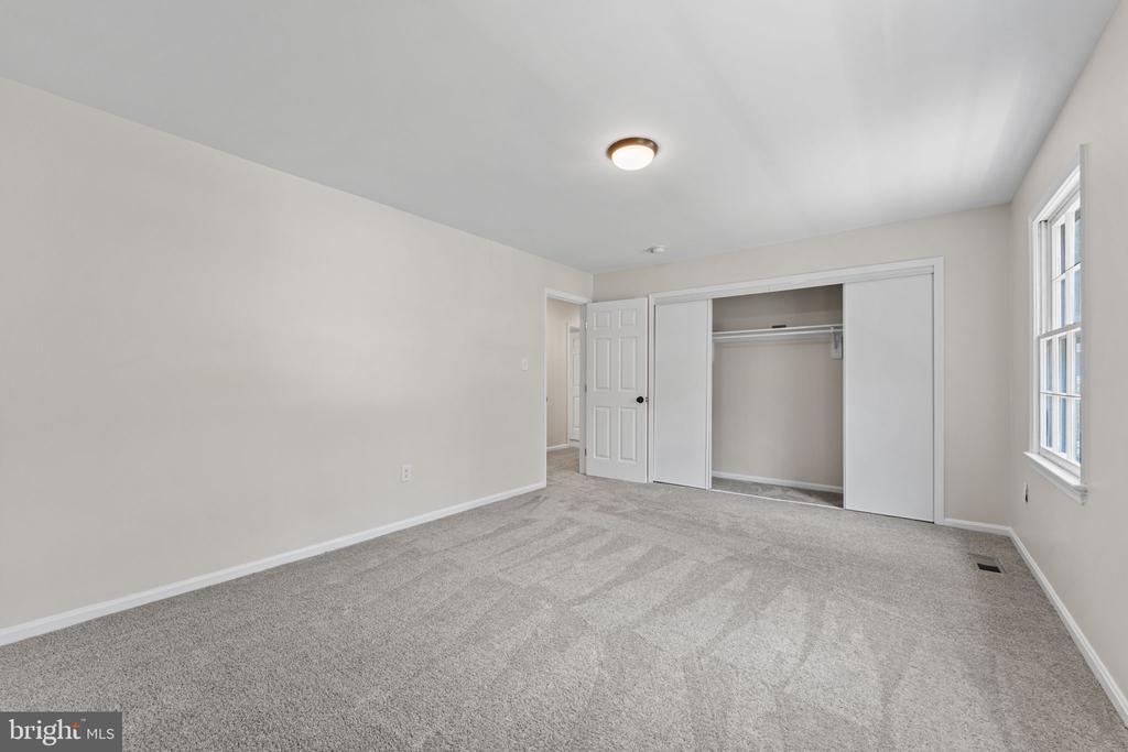 2250 SCOTCH COURT
