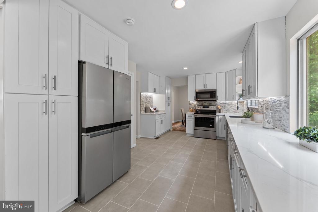 2250 SCOTCH COURT