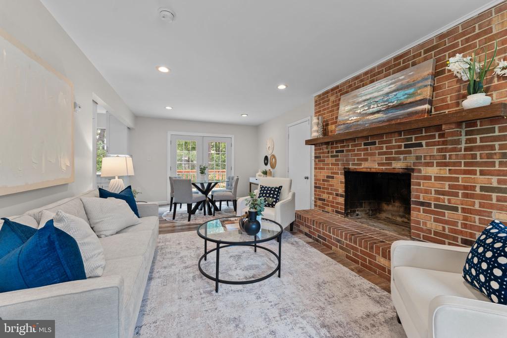2250 SCOTCH COURT