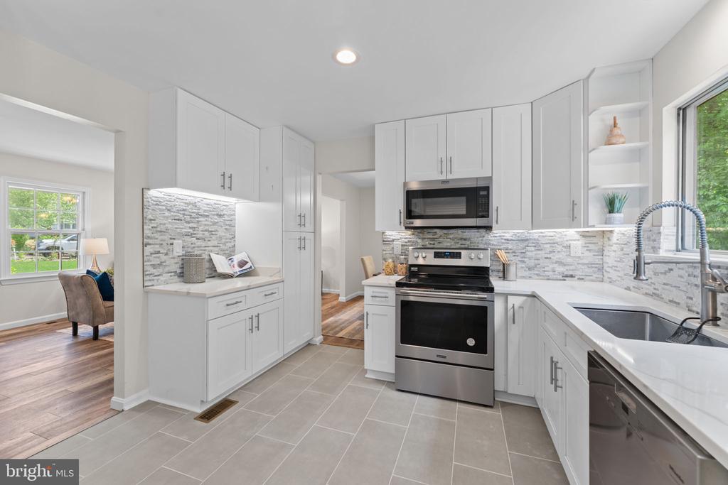 2250 SCOTCH COURT