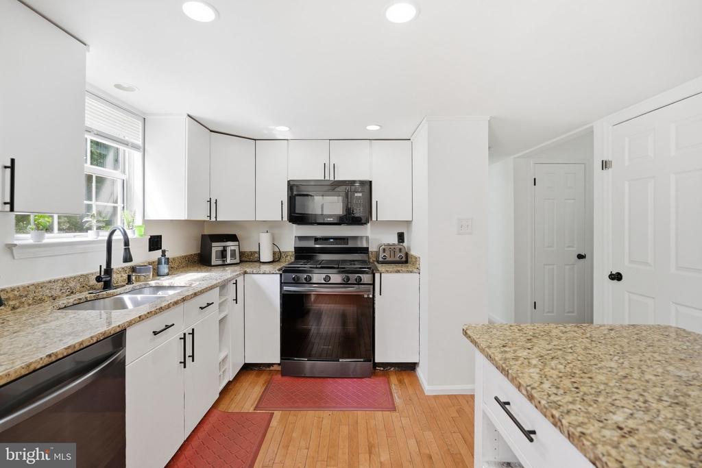 13345 PACKARD DRIVE