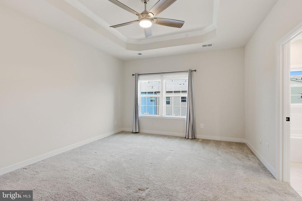 18091 RED CEDAR ROAD