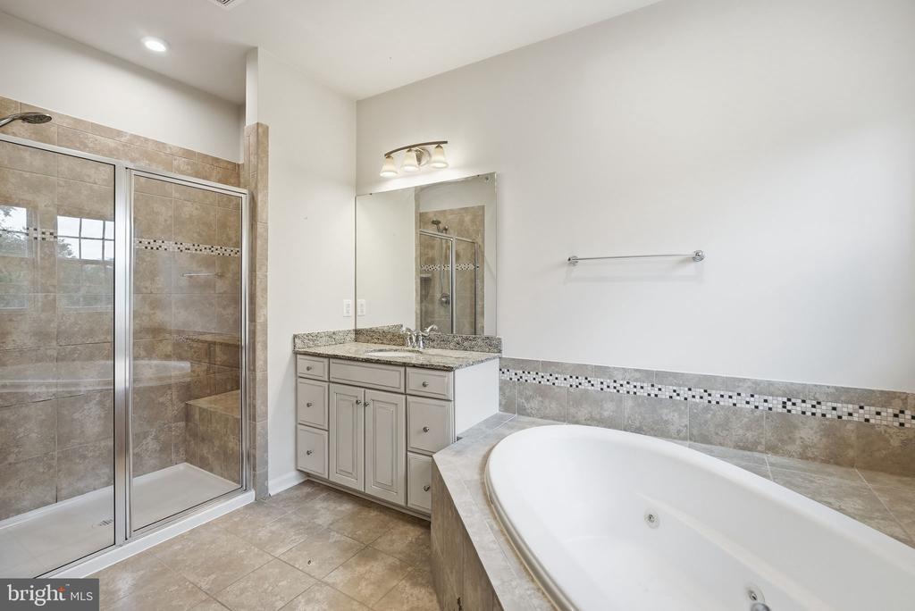 3634 BRIARWOOD DRIVE