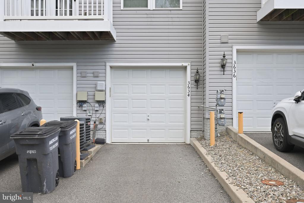 3634 BRIARWOOD DRIVE