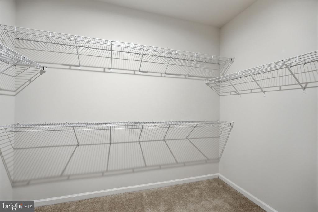 3634 BRIARWOOD DRIVE