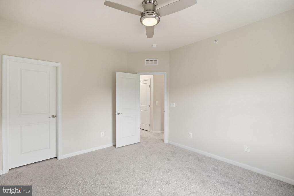 3634 BRIARWOOD DRIVE