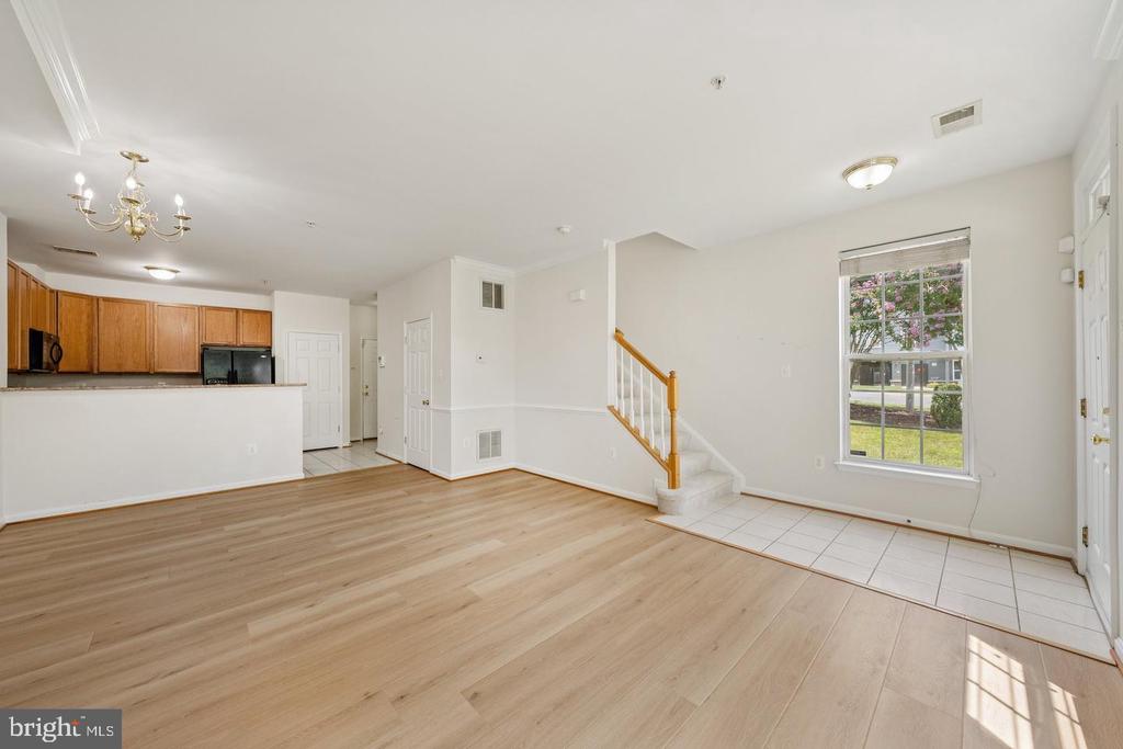 15503 JOHN DISKIN CIRCLE Unit: 32