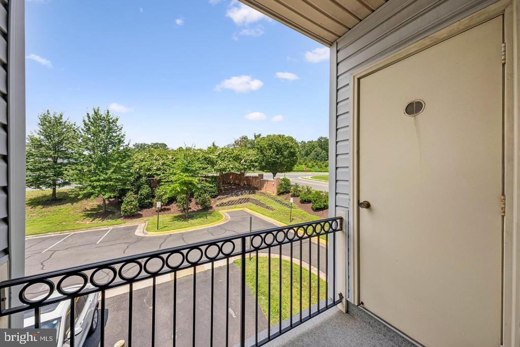 15503 JOHN DISKIN CIRCLE Unit: 32