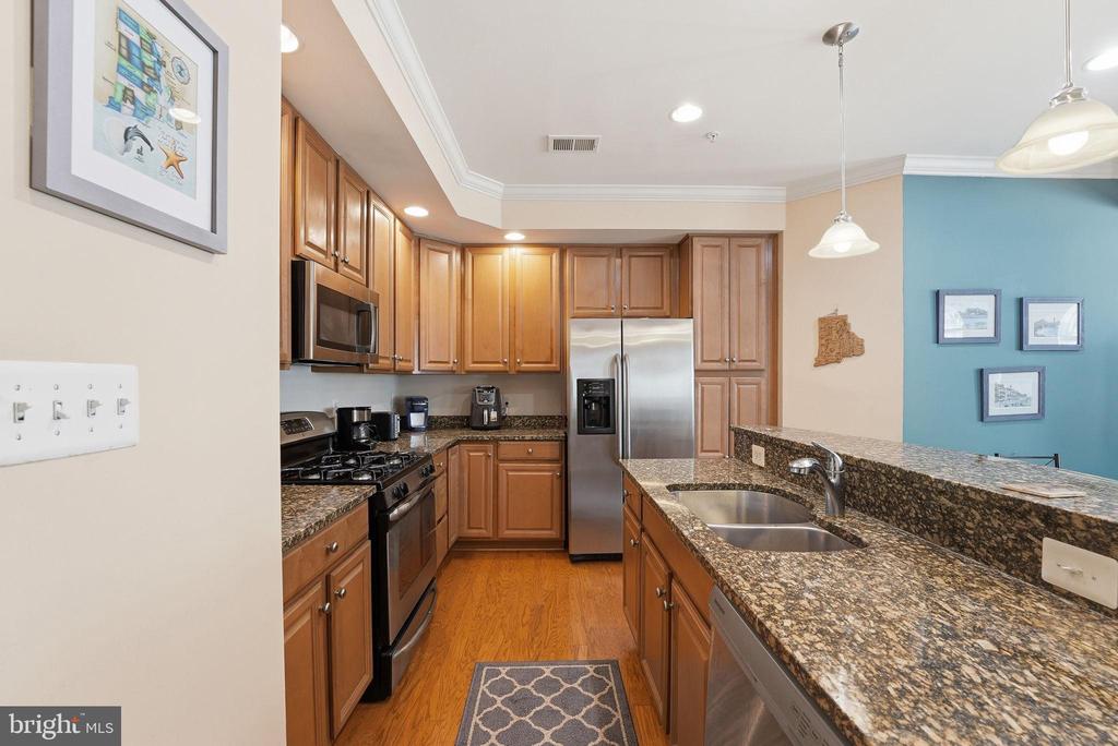 2623 EASTBOURNE DRIVE Unit: 285