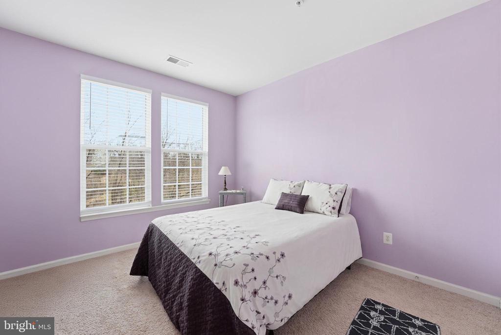 2623 EASTBOURNE DRIVE Unit: 285