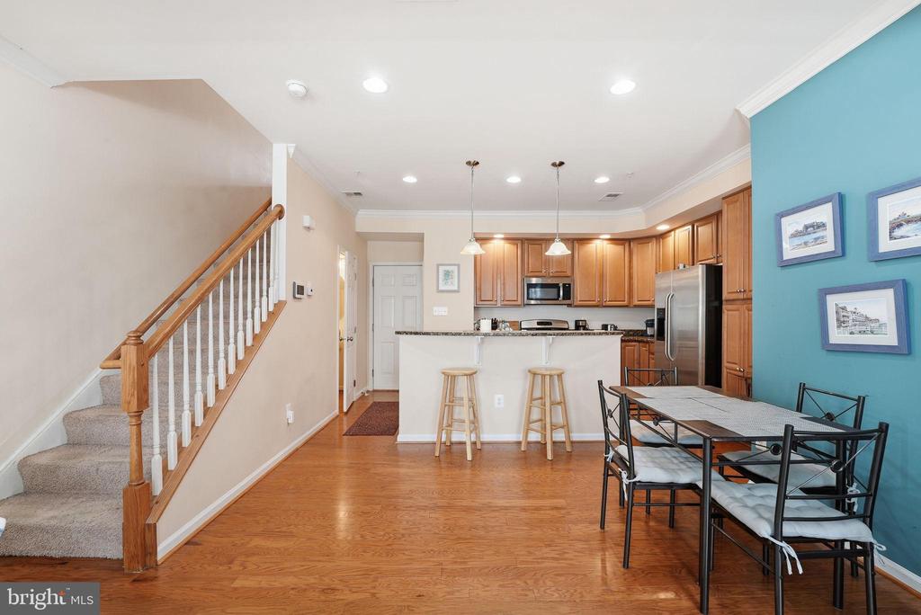 2623 EASTBOURNE DRIVE Unit: 285