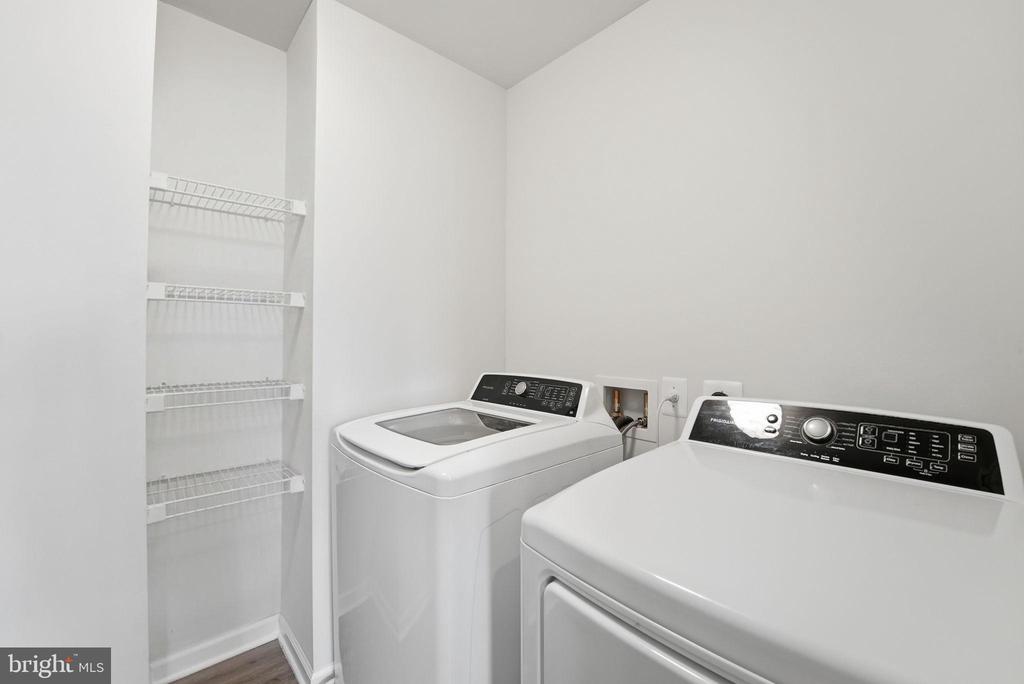 2623 EASTBOURNE DRIVE Unit: 285
