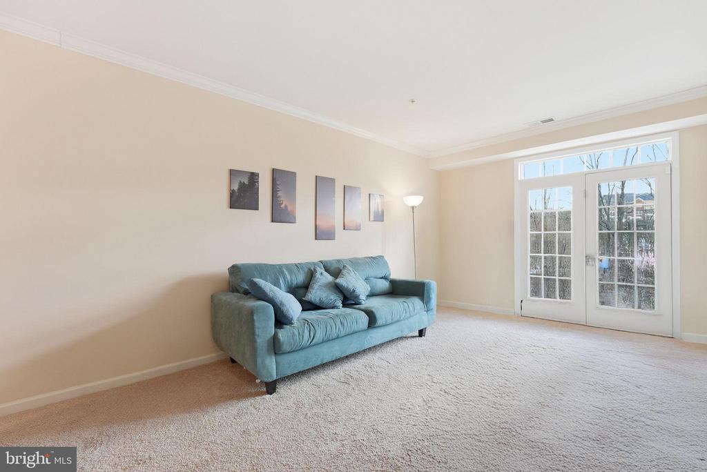 2623 EASTBOURNE DRIVE Unit: 285