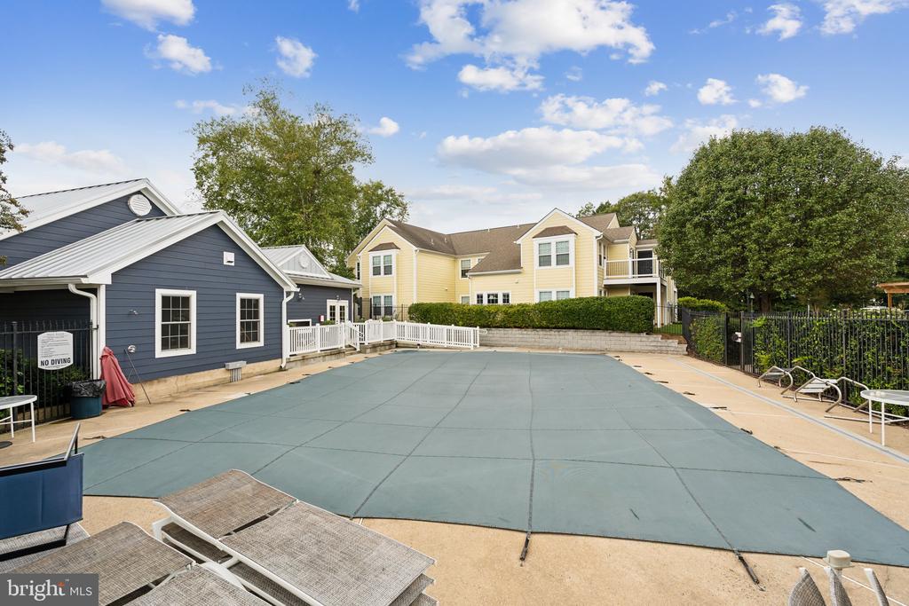 11185 SUSSEX COURT