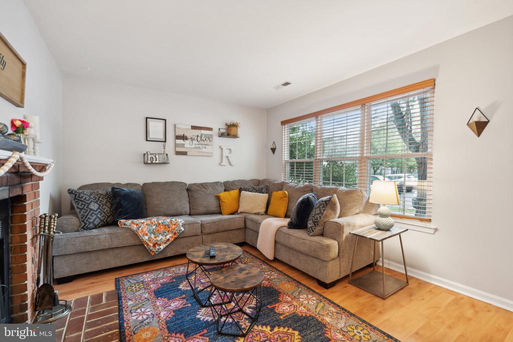 11185 SUSSEX COURT