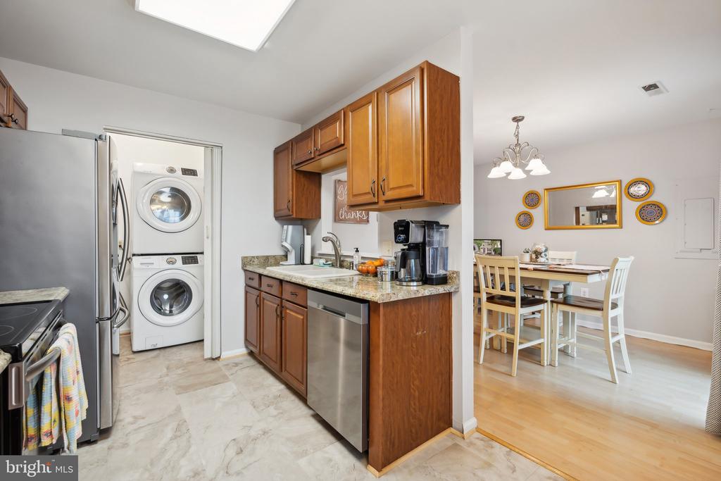 11185 SUSSEX COURT