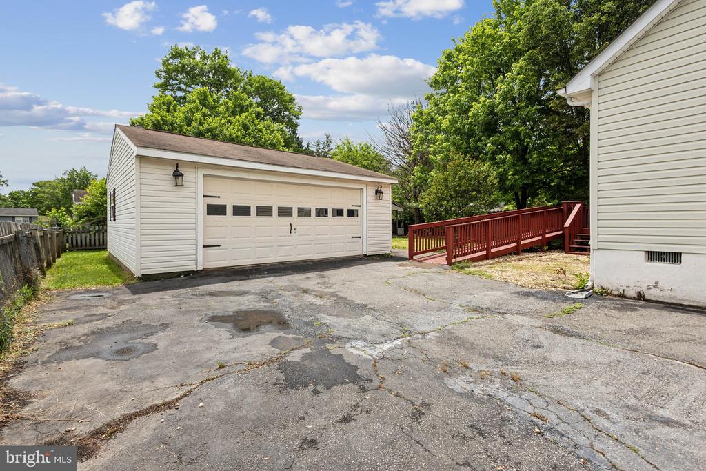 5003 NORRIS DRIVE