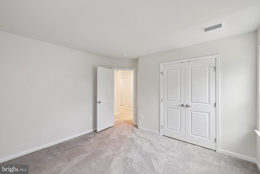 5103 MULBERRY DRIVE