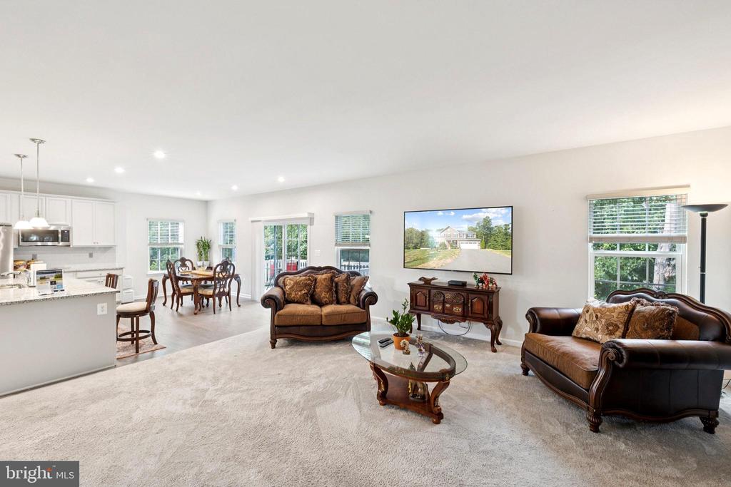5103 MULBERRY DRIVE