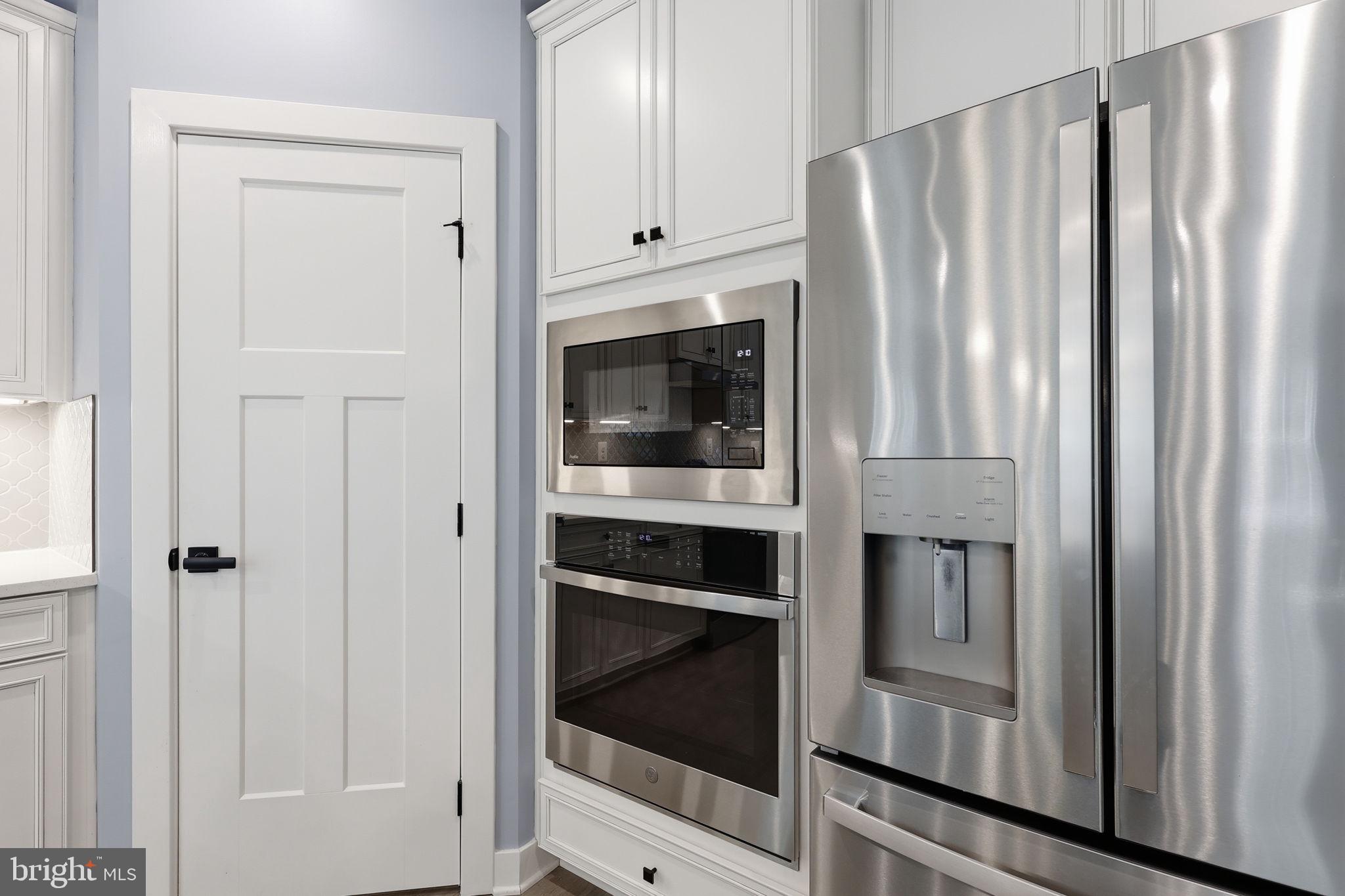 10601 HARVEST RIDGE COURT