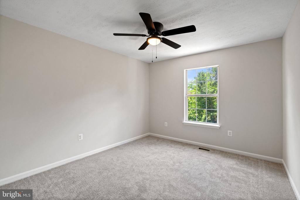 406 WEST PARK DRIVE