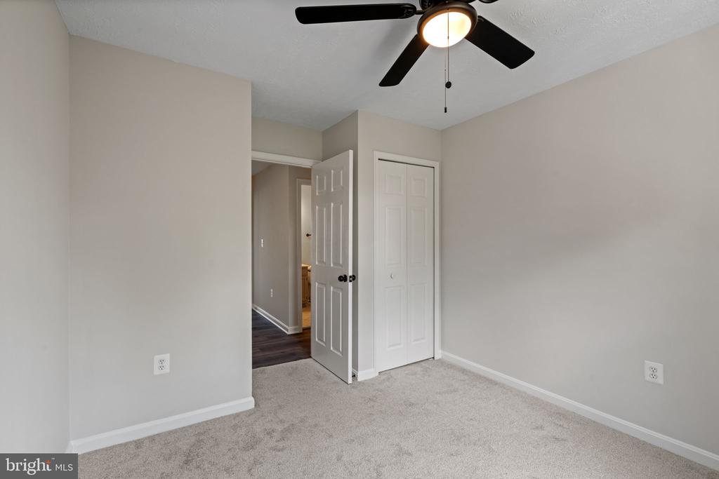 406 WEST PARK DRIVE