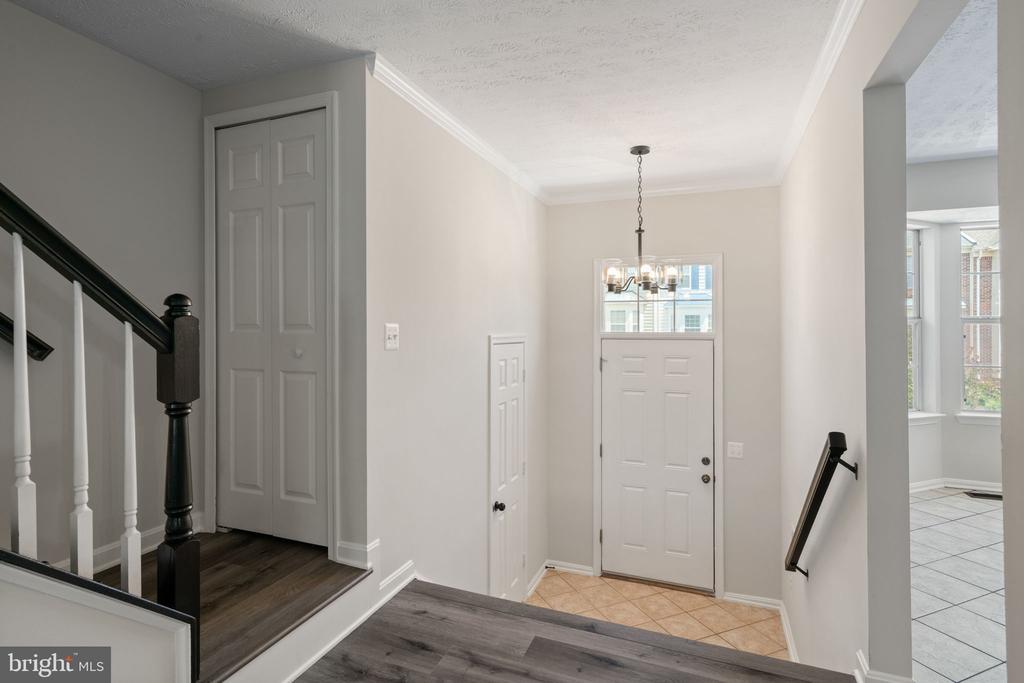 406 WEST PARK DRIVE